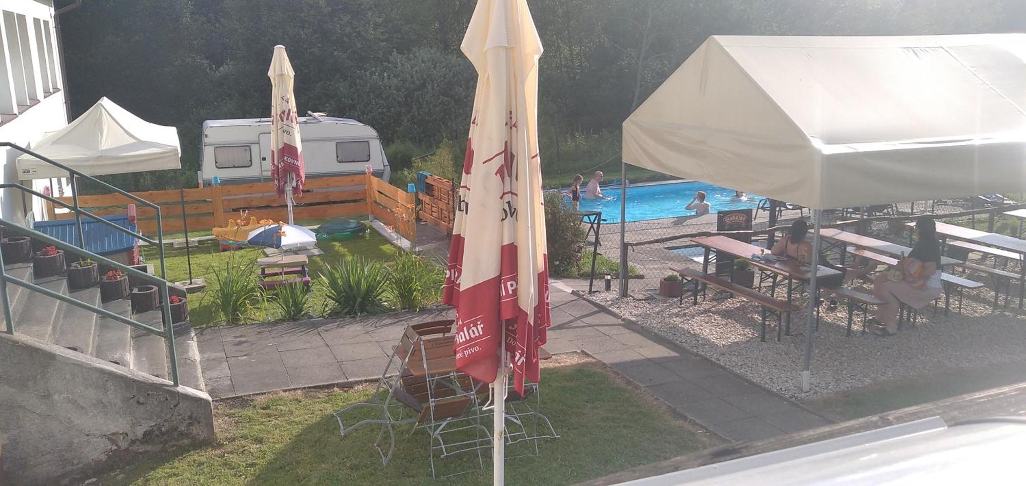 Retro Kemp Pod Boubinem Horni Vltavice Exterior photo